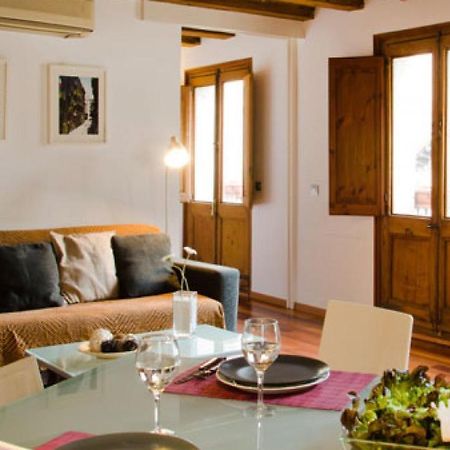 Ripoll Apartments Барселона Экстерьер фото