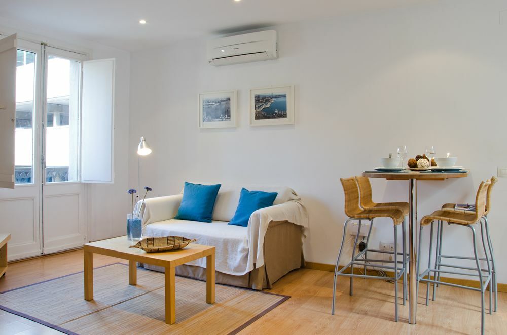 Ripoll Apartments Барселона Экстерьер фото